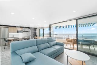 Pis  Avenida de villajoyosa. Piso a estrenar primera línea albufera.