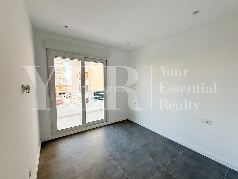 Foto c8a95993-9e10-4efe-9ec1-c70f810417f1. Pis a avenida jaime i el conquistador 144 a Playa Muchavista Campello (el)