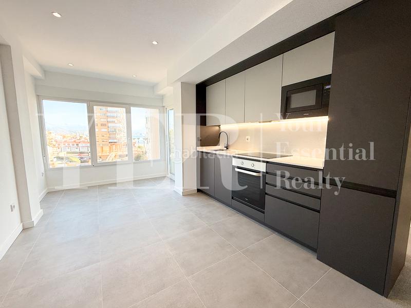 Foto d647c3bd-19d5-48d7-bf11-4666848700bb. Pis a avenida jaime i el conquistador 144 a Playa Muchavista Campello (el)