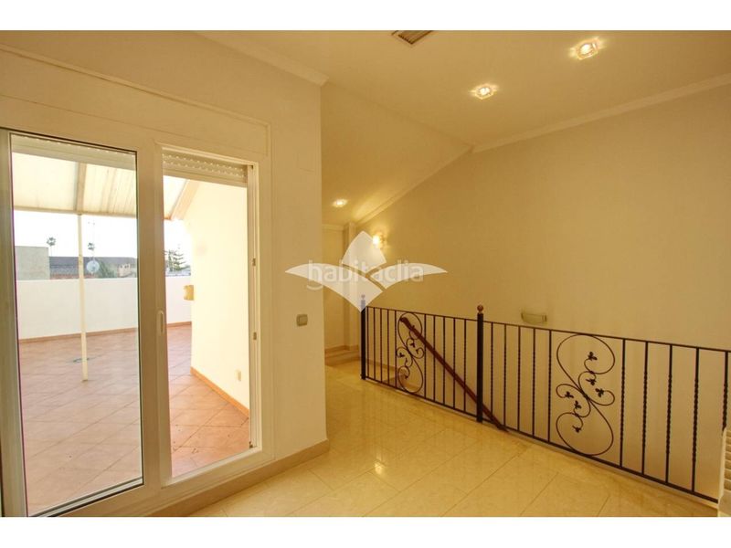 Foto ea603aa0-2879-44aa-90de-af9b64e120f0. Casa amb calefacció aparcament piscina a Meliana