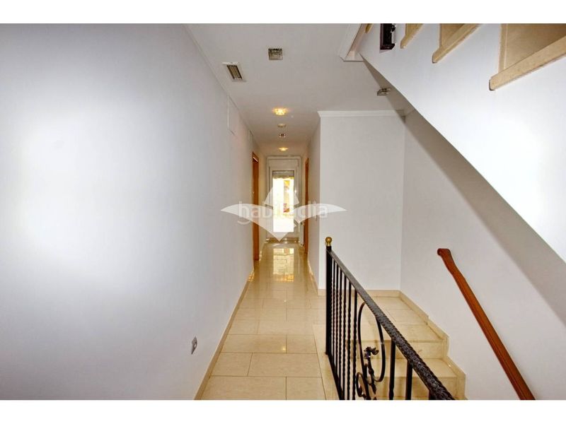 Foto ec76a908-d6e5-4580-a025-3d49811f7259. Casa amb calefacció aparcament piscina a Meliana