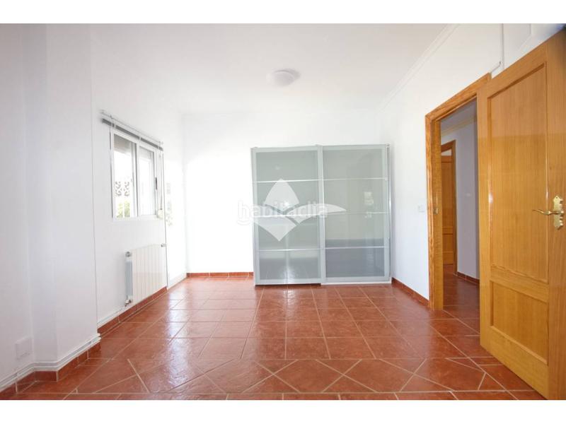 Foto 10d509be-d7a8-4ace-a3a8-6cc002b13279. Chalet  unifamiliar en venta en Vilamarxant