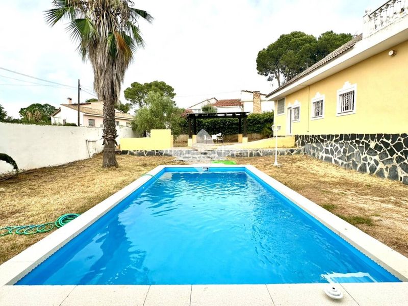 Foto dccb844b-6356-4ec0-8920-5ce627b30607. Xalet amb calefacció aparcament piscina a Vilamarxant