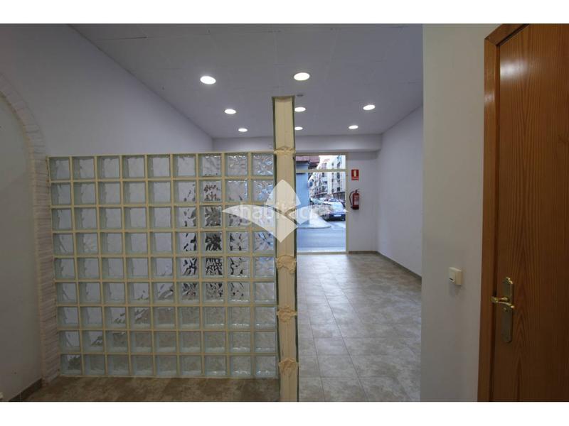 Foto 174bd5a0-a4ae-4032-9d37-b7ac2910aad5. Location local commercial dans Meliana