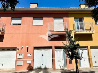 Reihenhaus  Calle corts valencianes. Casa adosada en venta en massamagrell valencia. ref corts. 320.0