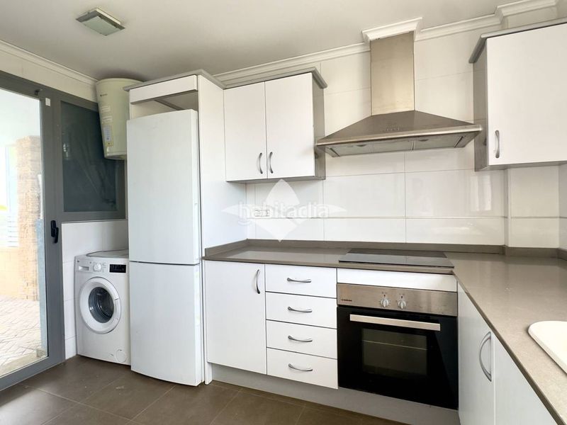 Foto ba93ba02-ecff-47db-ade6-7d8afd881920. Semi detached house in Almenara