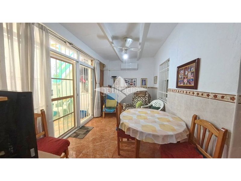 Foto 088d33e0-95a6-4485-b3f0-0d8c44ac61c9. Casa amb aparcament a Massamagrell