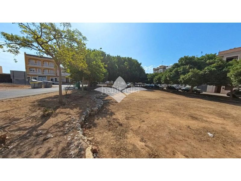 Foto 5642c55b-3ec3-4046-8726-3f73e7a97ae2. Casa amb aparcament a Massamagrell
