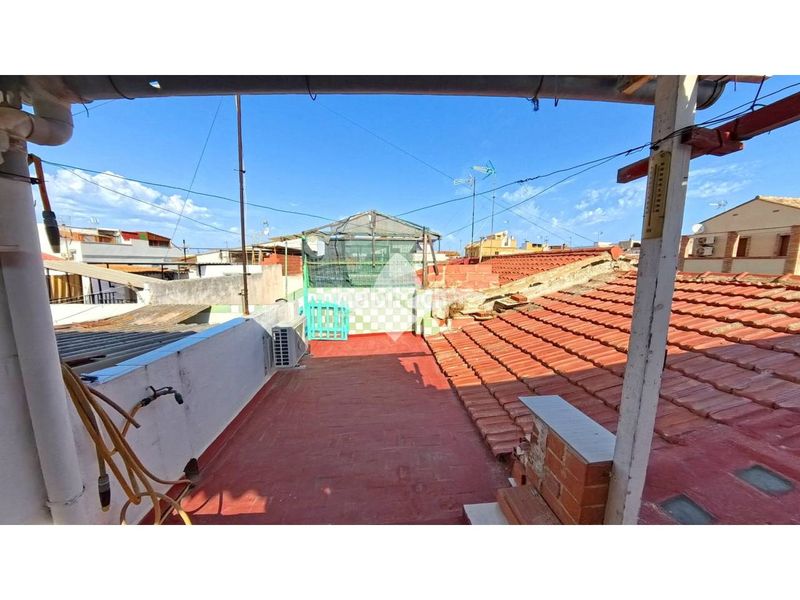 Foto 8302ce8f-f651-4496-b62b-463c86a19d8e. Casa amb aparcament a Massamagrell