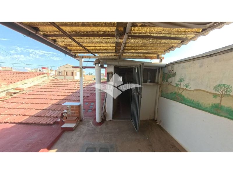 Foto f3c759d3-233d-4ed5-ac30-54fabee13a9c. Casa amb aparcament a Massamagrell