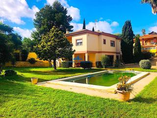 Chalet  Urbanizacion altury. Turíschalet