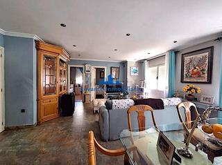 Casa a El Alborgí. Paternacasa