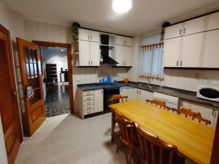 Casa a Santa Bárbara. Llíriacasa