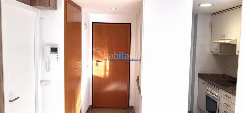Foto a2c2f0b8-be0f-45c6-823d-78a30f713031. Alquiler piso  en Albors Valencia