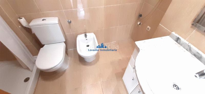Foto a3c992fb-05c8-496c-815f-6771ab1299aa. Alquiler piso  en Albors Valencia