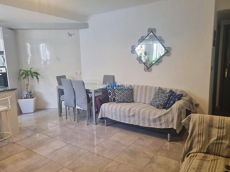 Foto 6123e67a-4003-42df-bfe7-2efd33373a66. Appartement dans Tormos Valencia