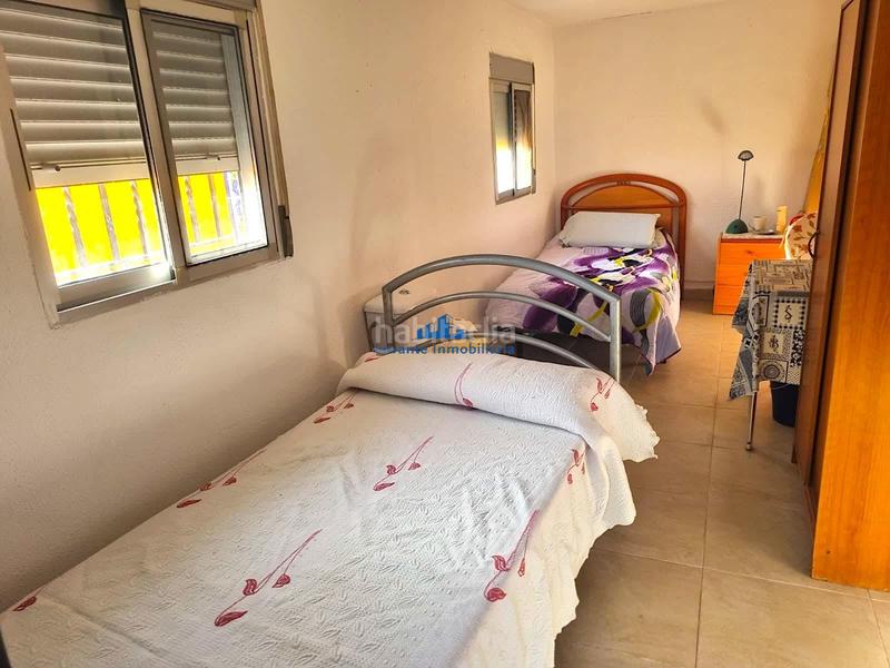 Foto 58a9d985-d786-468e-83b4-673e37cd8cfe. Casa con piscina in Polígono del Aeropuerto Manises