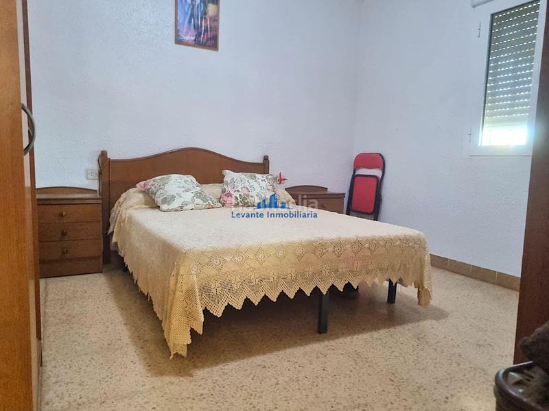 Foto c9b778b9-df7b-4893-b14b-382e3ee96dfe. Casa con piscina in Polígono del Aeropuerto Manises