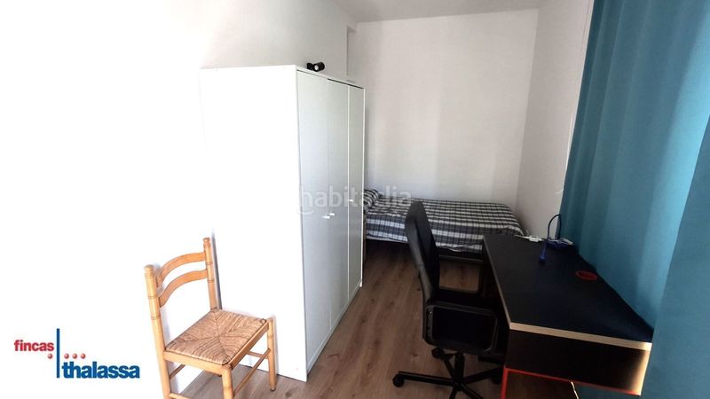 Foto d126b968-7786-488a-9a3a-b9cf82153fcd. Edificio  con 3 viviendas independientes garaje en Lloret de Mar