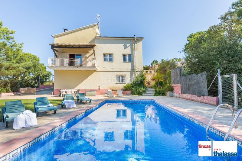 Foto 531b7aae-3ae4-4b9d-af1e-e537787615f5. Casa amb calefacció piscina a Lloret Residencial - Montlloret Lloret de Mar