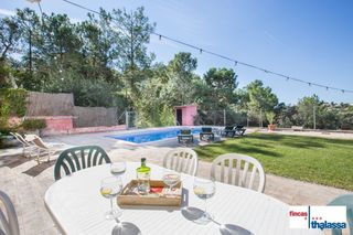 Haus in Lloret Residencial - Montlloret. Casa con piscina y licencia turística
