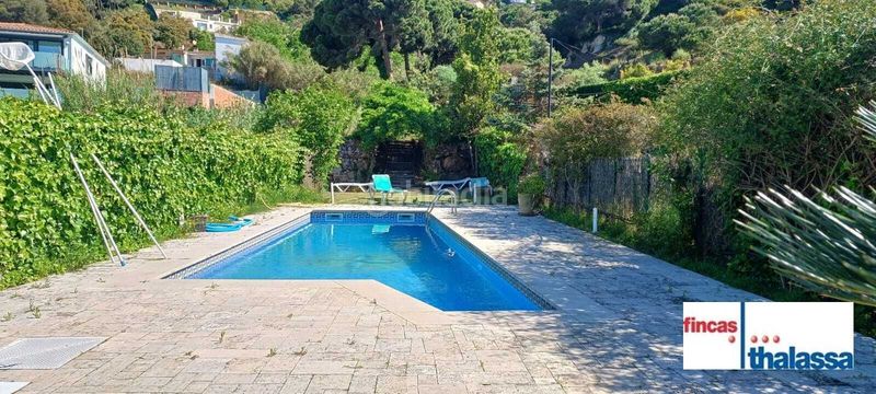 Foto 33e12b55-ece2-4b81-8f43-5f2940a85fd8. Casa amb calefacció piscina a Roca Grossa Lloret de Mar