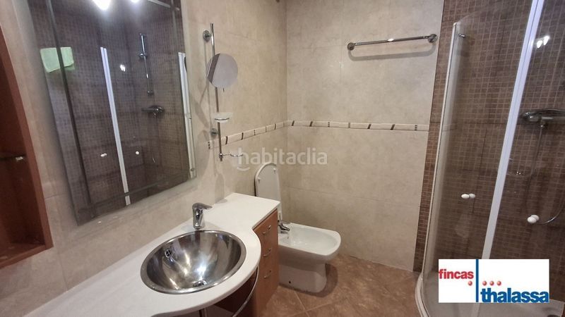 Foto 8cca17f8-0b0f-4be9-98e4-a575606ea1d3. Casa amb calefacció piscina a Roca Grossa Lloret de Mar