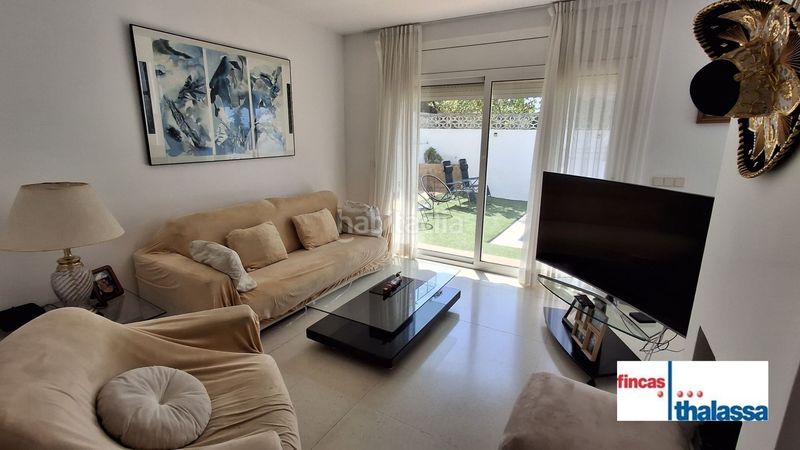 Foto 55c22ffb-d9d0-473d-b914-71ab0055b475. Casa amb calefacció piscina a Centre Lloret de Mar