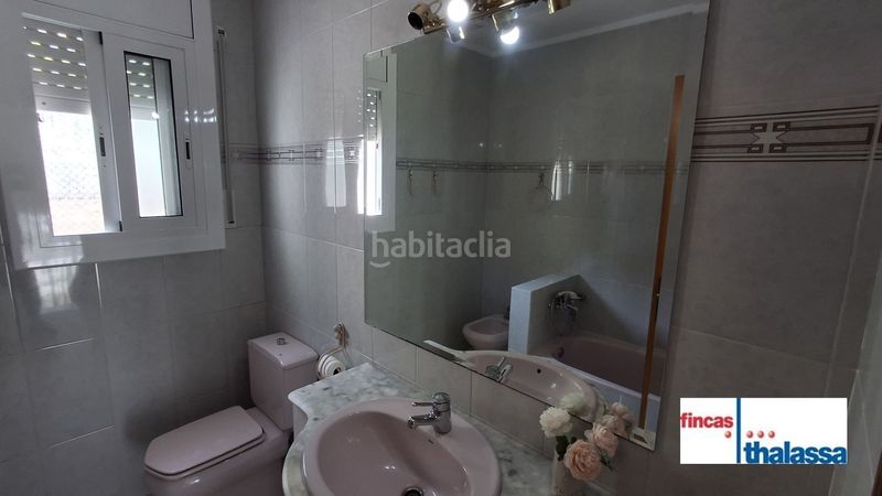 Foto a2ec8232-e091-469c-8c0c-4fa096693d67. Casa amb calefacció piscina a Centre Lloret de Mar