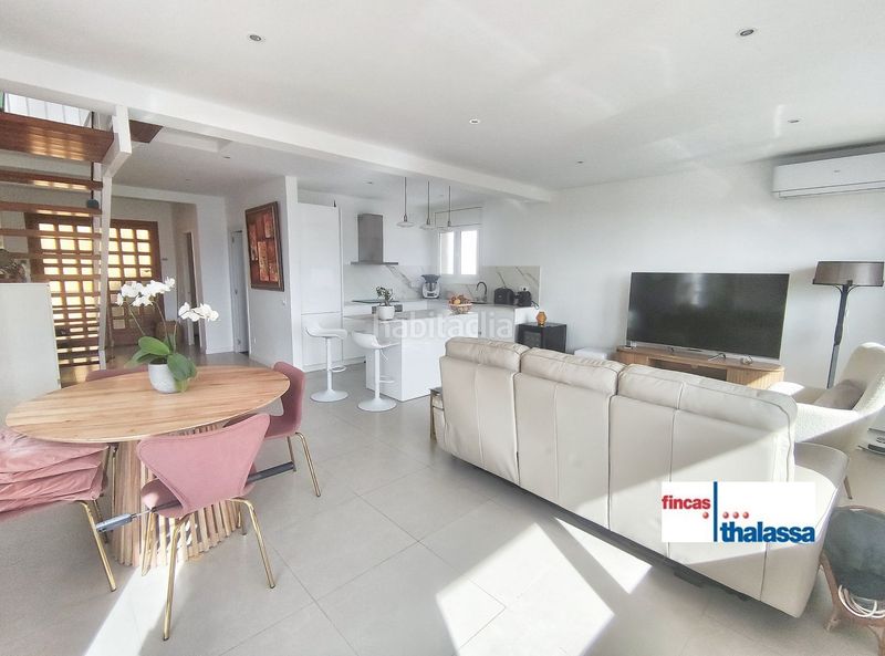 Foto 01aeb388-6b73-4d60-ba5c-758799b44063. Casa amb piscina a Roca Grossa Lloret de Mar