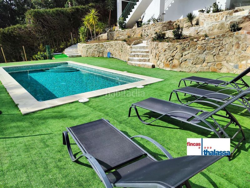 Foto 45965d0f-e27b-4f89-9e48-b4a93e839e00. Casa amb piscina a Roca Grossa Lloret de Mar