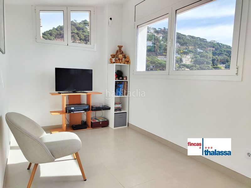 Foto 59292b81-b425-4920-aac8-b0210e69cf65. Casa amb piscina a Roca Grossa Lloret de Mar