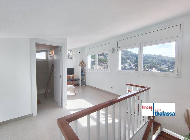 Foto acf6e3ed-d91a-4953-a17e-7ae24f652469. Casa amb piscina a Roca Grossa Lloret de Mar