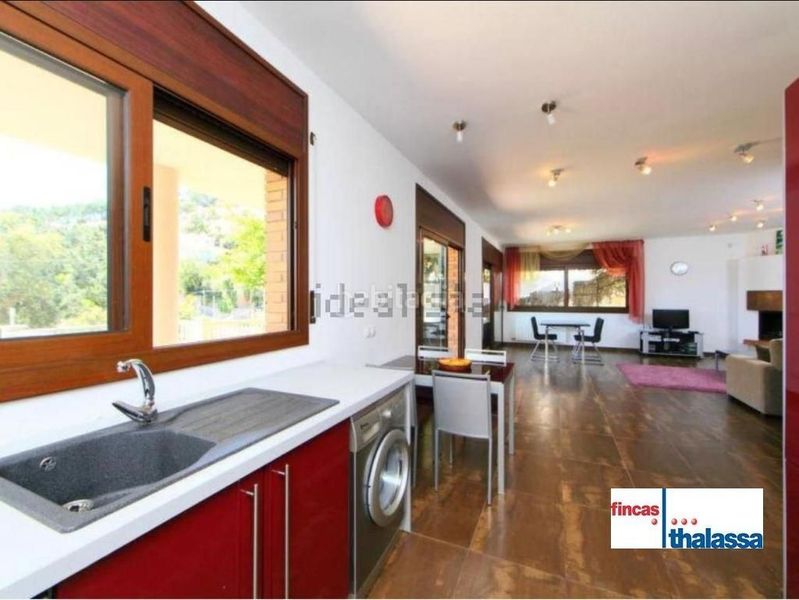 Foto 4314600d-d1af-4d91-b3a8-d0f933905d08. Casa amb calefacció piscina a Serra Brava Lloret de Mar