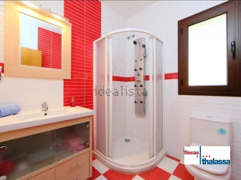 Foto ce61a934-d06a-49a7-935c-24df5105711e. Casa amb calefacció piscina a Serra Brava Lloret de Mar