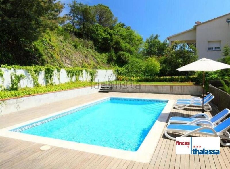 Foto e2b353a4-6fa4-409b-94f6-95024fc62272. Casa amb calefacció piscina a Serra Brava Lloret de Mar