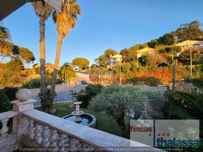 Foto 6382e8d8-d46c-48e1-b676-40c8dce1cdd8. Casa amb calefacció piscina a Fenals Lloret de Mar