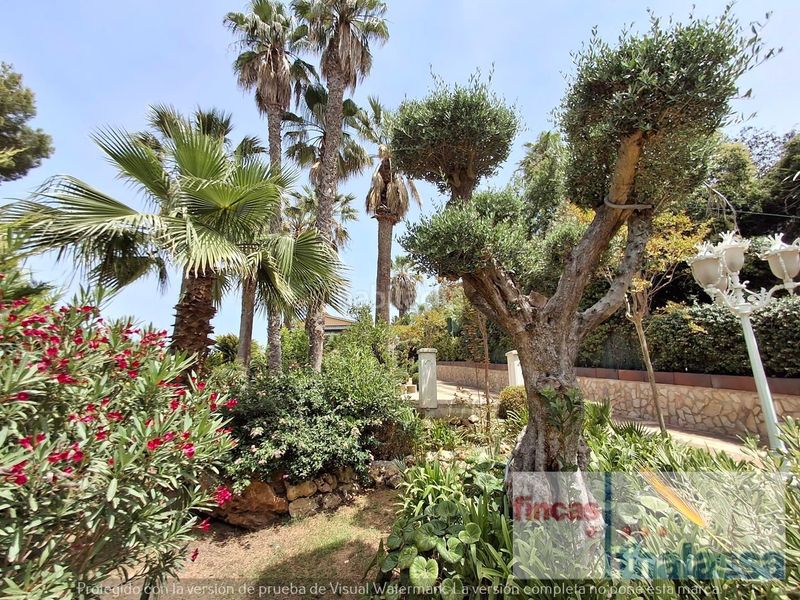 Foto d9a91ff0-0c7f-4712-974f-59229fd93de0. Casa amb calefacció piscina a Fenals Lloret de Mar