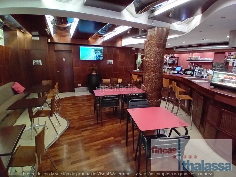 Foto 05f849a9-ad3a-4ff9-a4f6-a75cbda8cda9. Local comercial a Centre Lloret de Mar