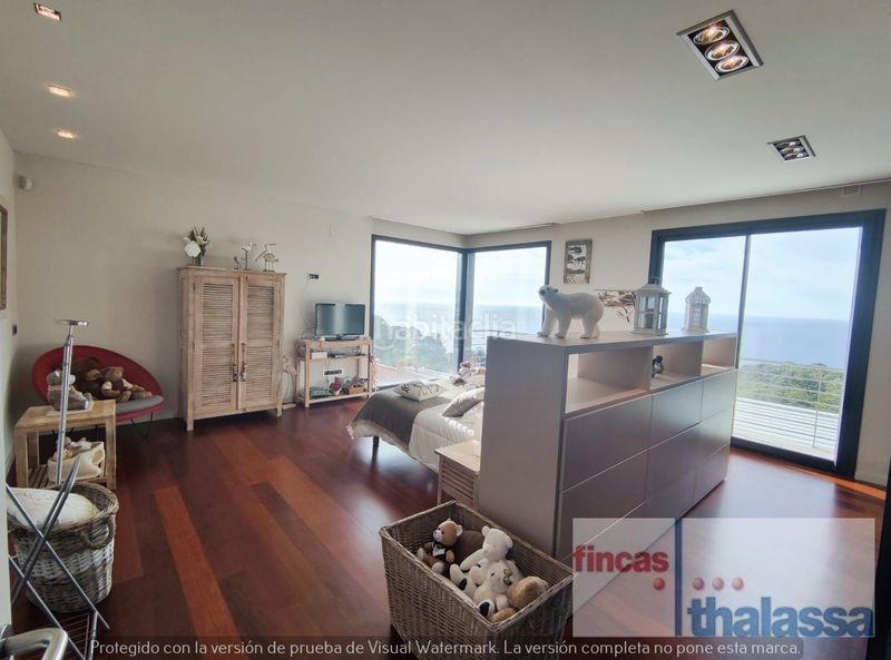Foto 5f7767a1-66eb-4455-89c1-2a2808899a24. Casa amb calefacció piscina a Canyelles Lloret de Mar