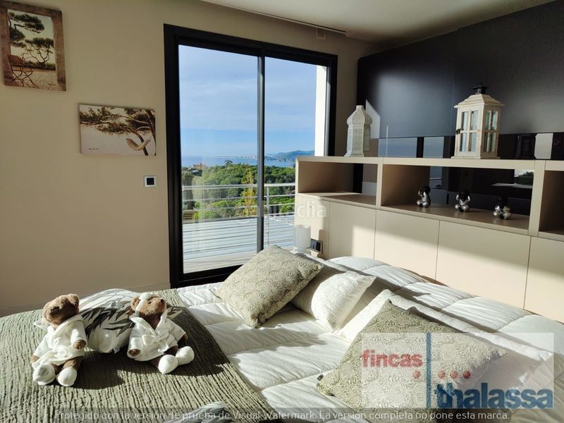 Foto cc0e104a-7de9-4d00-8646-1892a6de13b9. Casa amb calefacció piscina a Canyelles Lloret de Mar