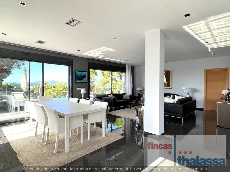 Foto 5c1b0be3-911f-4253-a86c-8c625995a6f6. Casa amb calefacció piscina a Roca Grossa Lloret de Mar