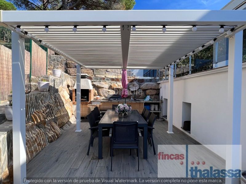 Foto 6a78e2a5-5e9f-4e81-a9a7-bfe1aa39773b. Casa amb calefacció piscina a Roca Grossa Lloret de Mar