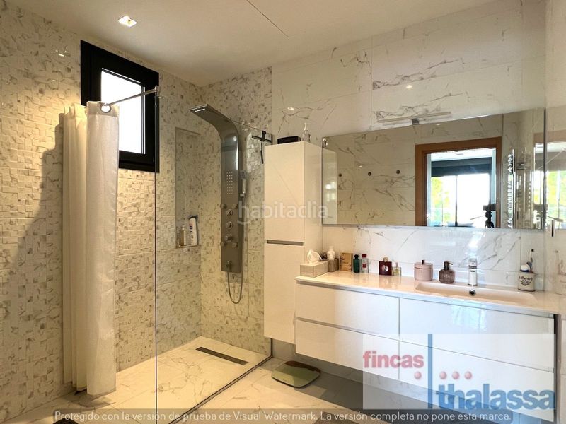 Foto 8a7d7f7f-f555-4d01-b92b-03289c42ff24. Casa amb calefacció piscina a Roca Grossa Lloret de Mar