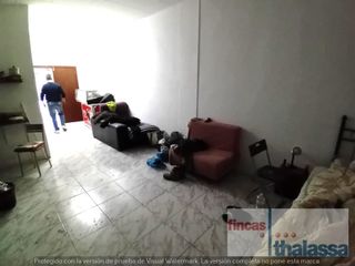 Miete Geschäftsraum in El Molí-El Rieral. Local en alquiler en el molí