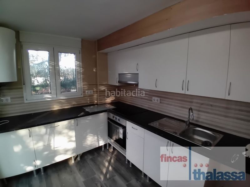 Foto 7d72a89c-d618-4983-9ac0-e95c8ad6c59d. Casa amb calefacció piscina a Lloret Blau - La Creu de Lloret Lloret de Mar
