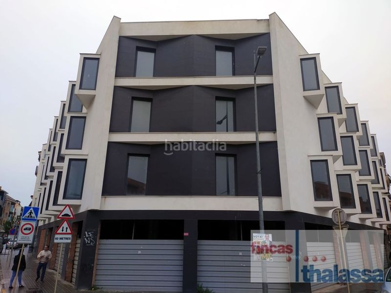 Foto 7e599d4f-182f-447a-955f-ab32185911c4. Edifici a Tordera Tordera