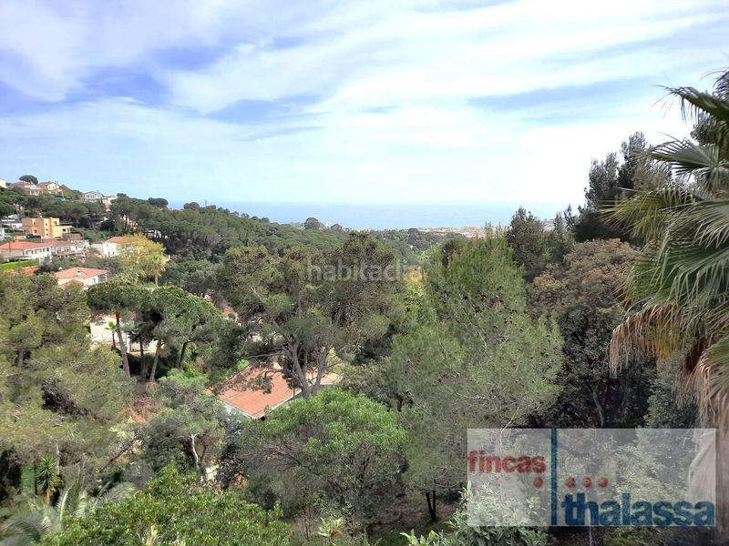 Foto 5872c8f1-d974-4aaf-bfda-97e4c9eb1223. Terreno residencial parcela edificable con vistas al mar en Lloret de Mar