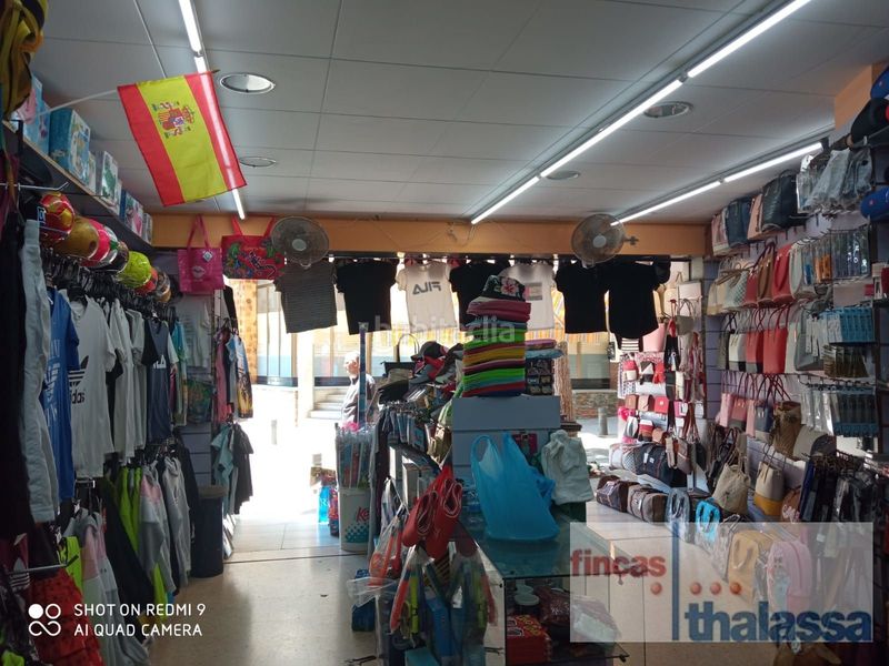 Foto 8ae5f76d-bec3-49fe-b61f-588a3a91fb70. Local comercial a Centre Lloret de Mar