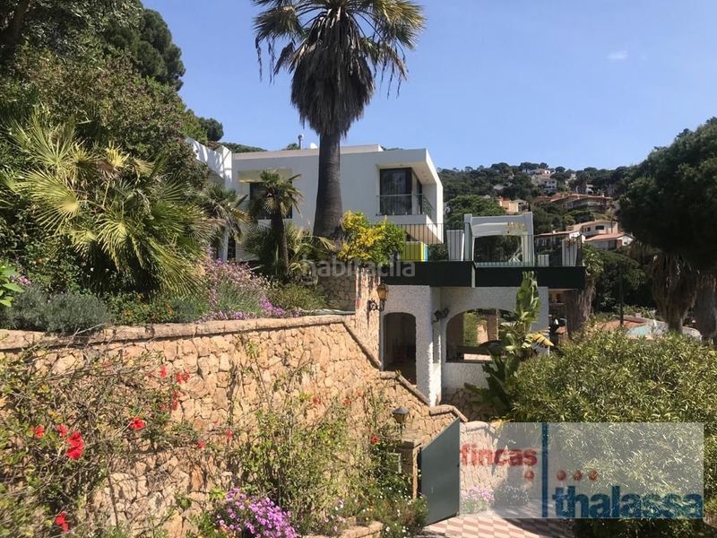 Foto 42aa6254-1e67-49d9-9ede-f7129b2667d5. Casa amb calefacció piscina a Roca Grossa Lloret de Mar